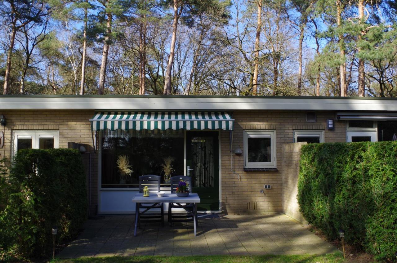 Geschakelde Bungalow Op De Veluwe "De Eekhoorn" Оттерло Экстерьер фото