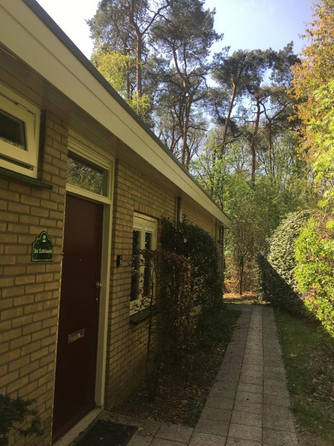 Geschakelde Bungalow Op De Veluwe "De Eekhoorn" Оттерло Экстерьер фото